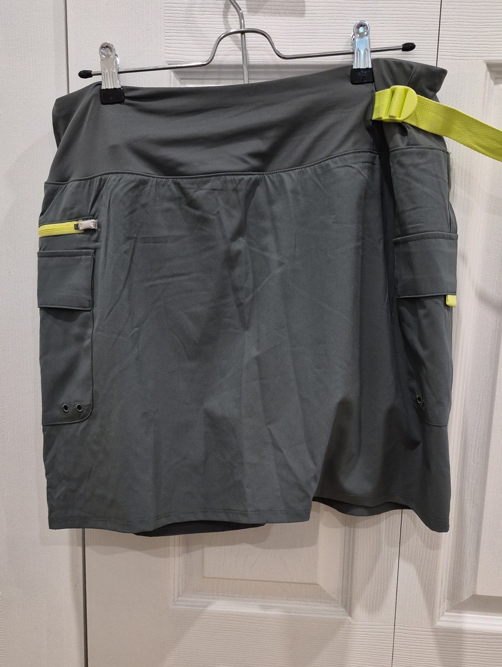 Kyodan Gray Active Mini Skort with Neon Yellow Belt